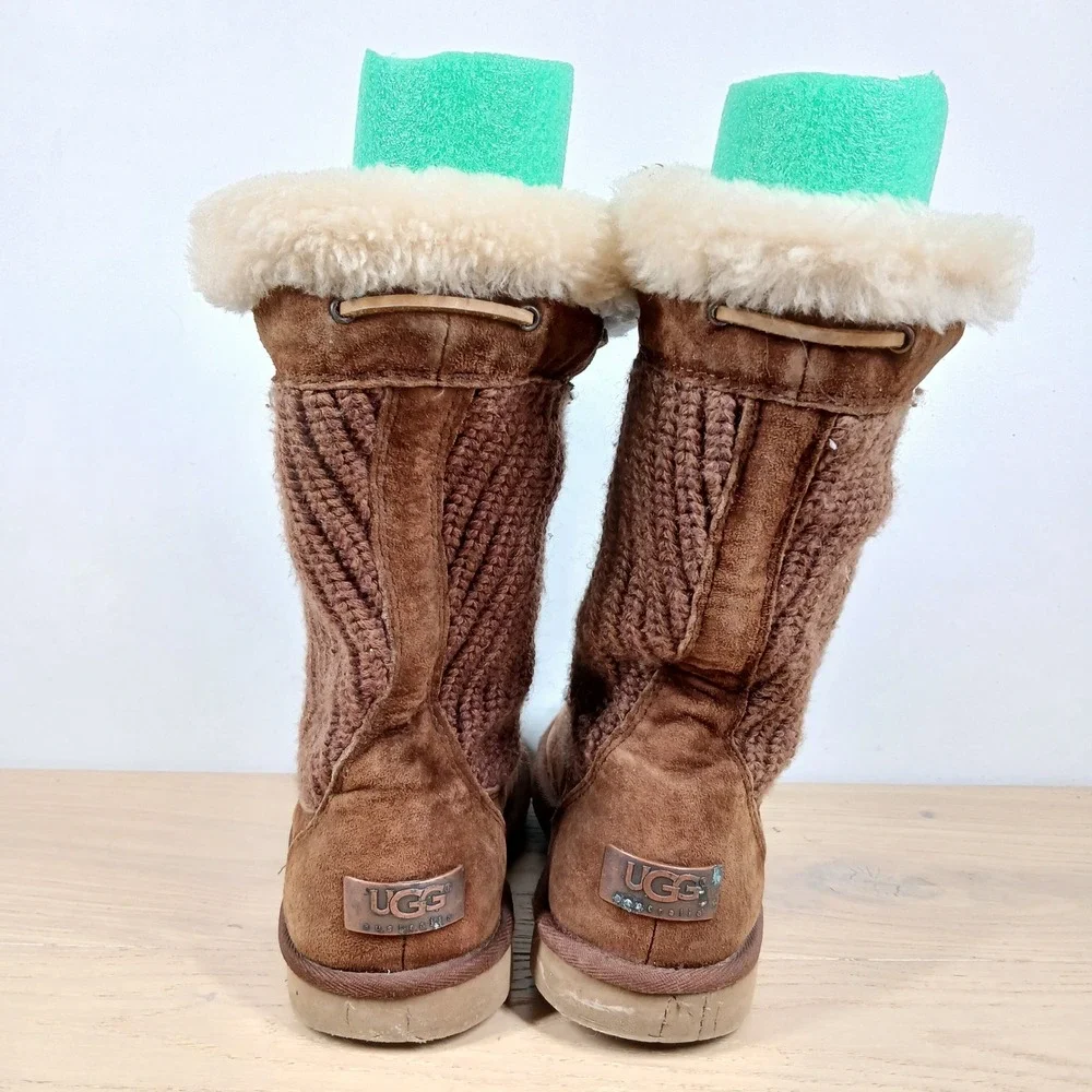 UGG Boots Womens 7 Chestnut Suede Knit Shearling Lined Cozy Winter